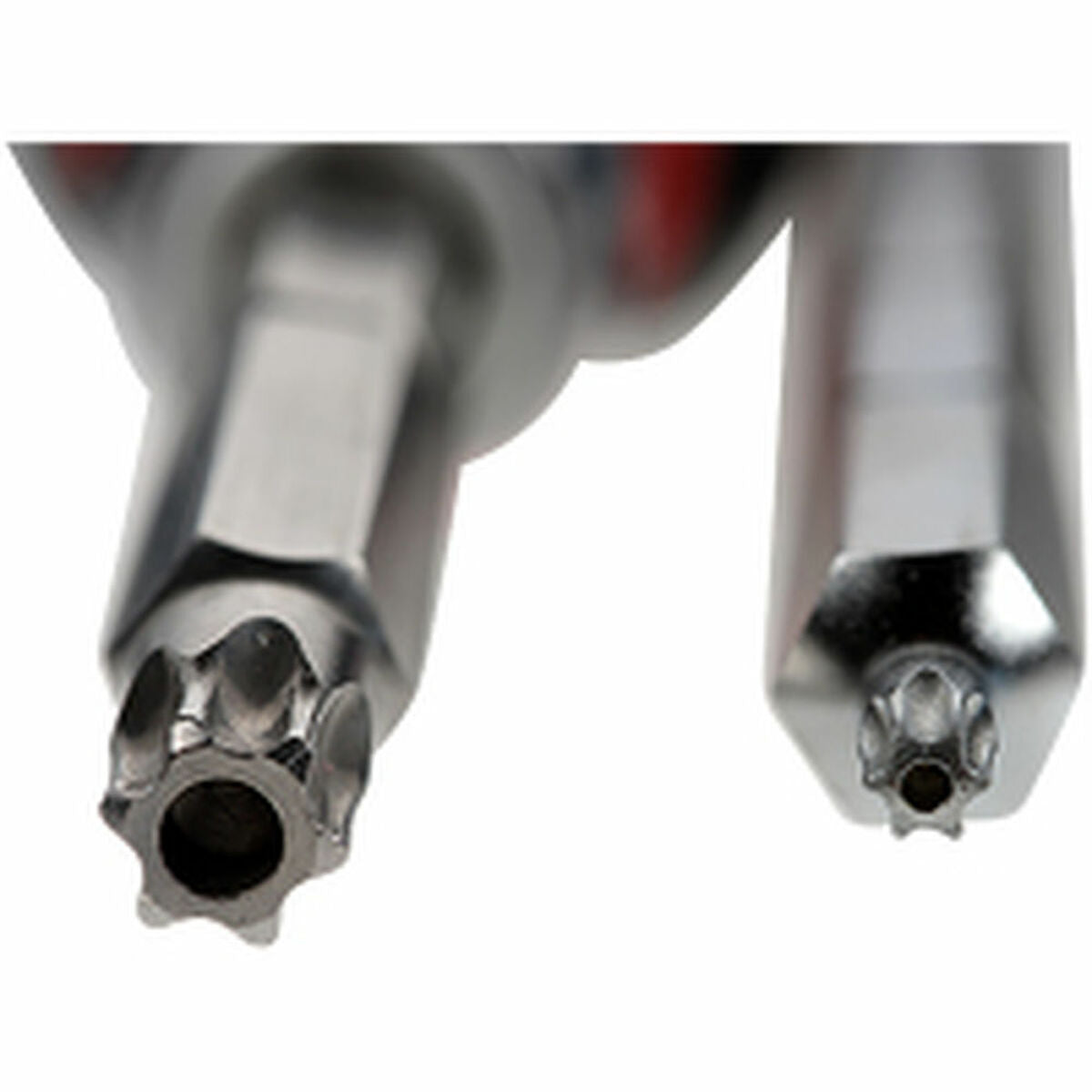 V7H0416938E2948F817816EFDEAEB853DFER7724081P4