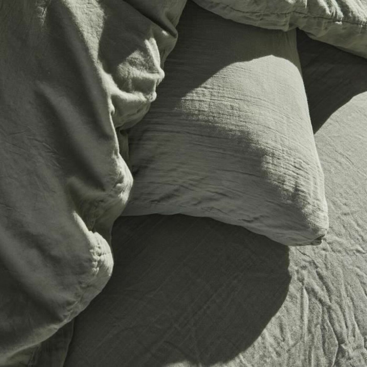 V7HCF75854C0852D2EE17D8CC03A2F9DB89R7024938P2