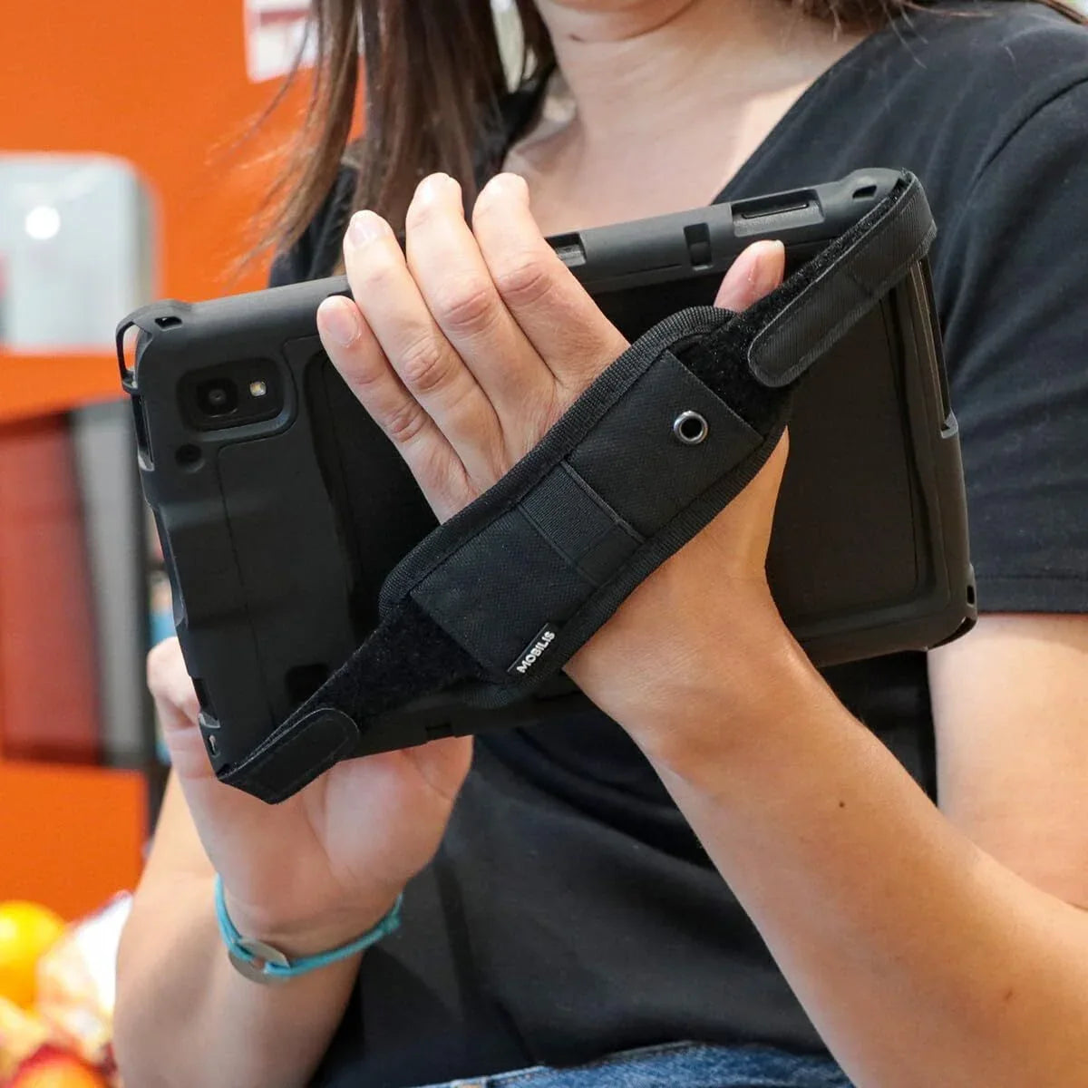 V2HFAB7BEE01103F4C56BD42061A369959AR7662466P2