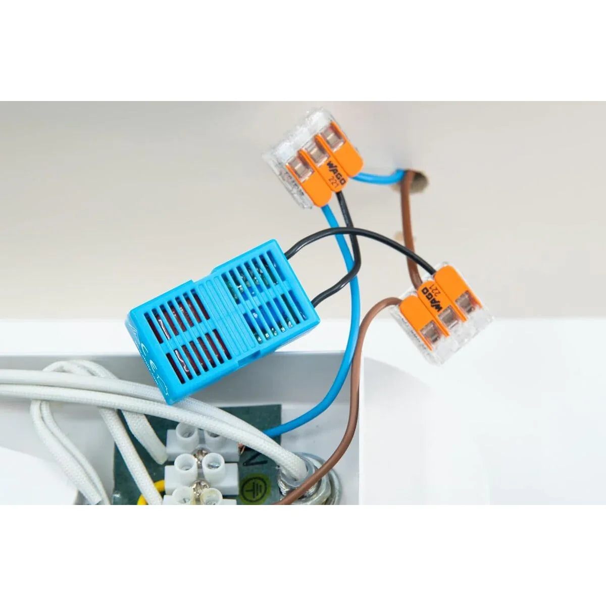 V2H826003964A6780BC6CD8167BAB850E04R7611654P7