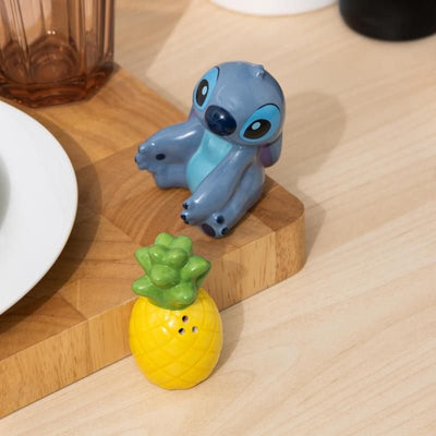 Set Salero And Pimentero Disney Stitch And Piña 7CM — image 1