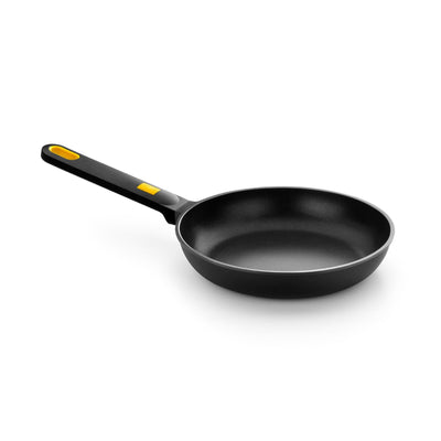 Frying Pan Aluminium Fundido With Non-stick Tricapa, Daily Pro, Ø22CM — image 1