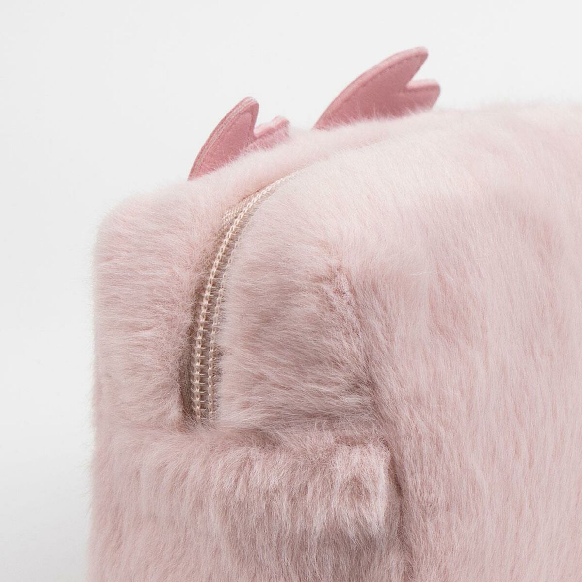 V6H7E2BE22DDF6B02ABB21D0BB545F1B1B3R6927895P2