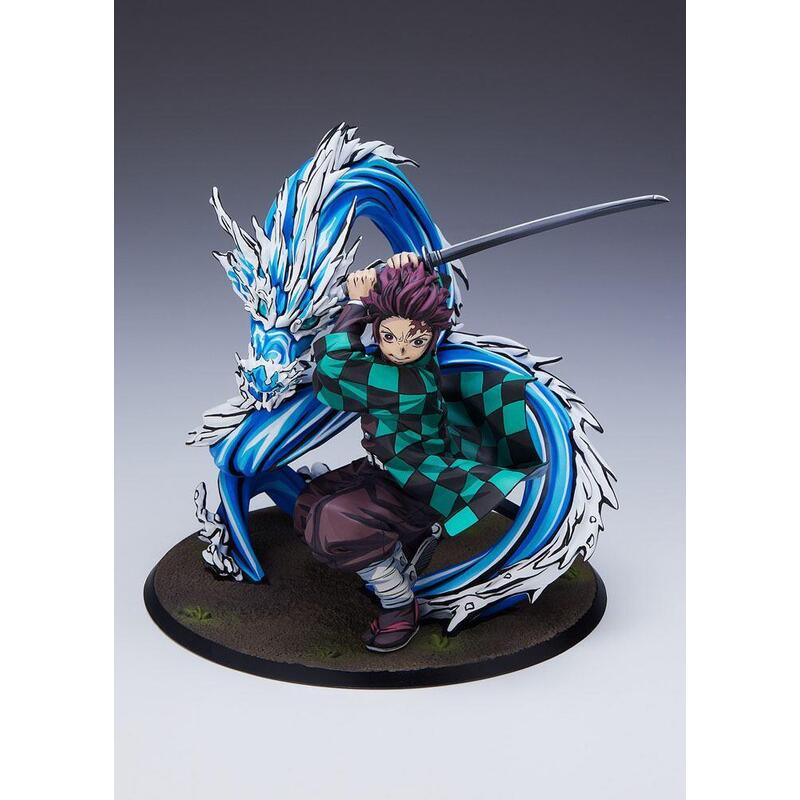 Aniplex Estatua Demon Slayer Kimetsu No Yaiba Tanjiro Kamado 1 8 VER.19CM