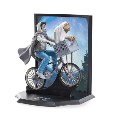 Noble Collection Figure The Toyllectible Treasures Et Extraterrestre Et And Elliot — image 1